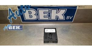 Używane Modul keyless vehicle Volkswagen Golf VII (AUA) 2.0 GTI 16V Performance Package Cena € 40,00 Procedura marży oferowane przez Auto Bek