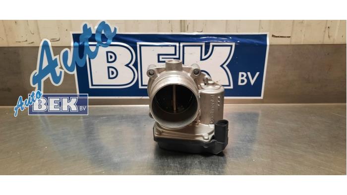 Usagé Boitier papillon Volkswagen Passat (362) 1.8 TSI 16V Prix € 45,00 Règlement à la marge proposé par Auto Bek