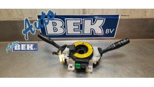 Used Steering column stalk Mitsubishi Outlander (CU) 2.0 16V 4x2 Price on request offered by Auto Bek