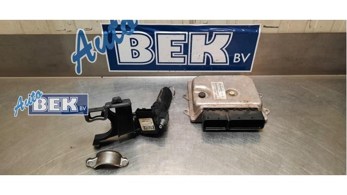 Used Ignition lock + computer Fiat Punto Evo (199) 1.3 JTD Multijet 85 16V Euro 5 Price € 89,95 Margin scheme offered by Auto Bek