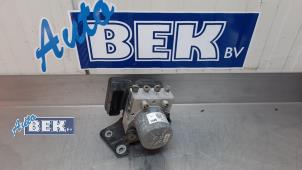 Usados Bomba ABS Opel Mokka/Mokka X 1.6 CDTI 16V 4x2 Precio € 200,00 Norma de margen ofrecido por Auto Bek