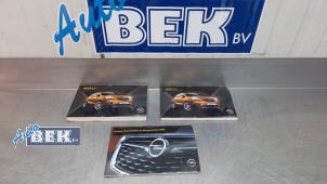 Usagé Livret d'instructions Opel Mokka/Mokka X 1.6 CDTI 16V 4x2 Prix sur demande proposé par Auto Bek