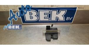 Used Tailgate lock mechanism Volkswagen Golf V (1K1) 1.6 Price € 30,00 Margin scheme offered by Auto Bek
