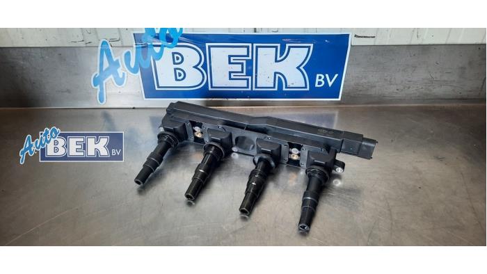 Usagé Bobine Opel Zafira (F75) 1.8 16V Prix € 80,00 Règlement à la marge proposé par Auto Bek