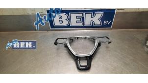 Used Decorative strip Volkswagen Golf VII (AUA) Price on request offered by Auto Bek