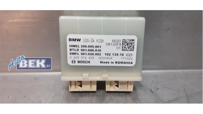 Módulo PDC de un BMW iX3 Electric 2021