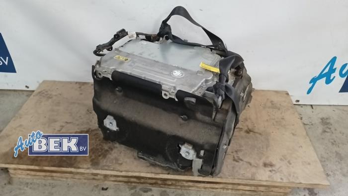 d70bcc79-e1f7-4ef5-986f-  