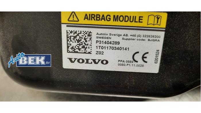 Airbag peatón de un Volvo V40 (MV) 2.0 D2 16V 2017