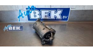 Usagé Démarreur Volvo V40 (MV) 2.0 D2 16V Prix € 50,00 Règlement à la marge proposé par Auto Bek