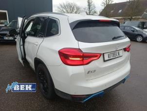 Usagé Joint caoutchouc portière 4portes arrière gauche BMW iX3 Electric Prix sur demande proposé par Auto Bek