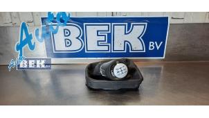 Usados Funda de palanca de cambios Volkswagen Up! (121) Precio de solicitud ofrecido por Auto Bek