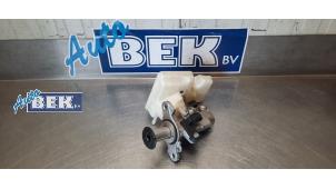 Used Brake fluid reservoir Volkswagen Golf VII (AUA) 1.6 TDI 16V Price on request offered by Auto Bek