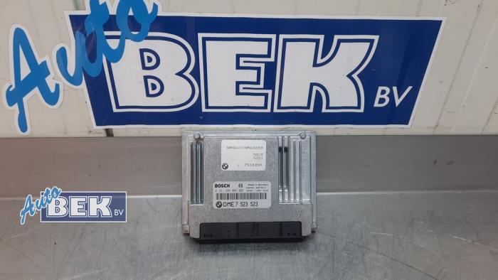 Used Engine management computer BMW 7 serie (E65/E66/E67) 745i,Li 4.4 V8 32V Price € 157,00 Margin scheme offered by Auto Bek
