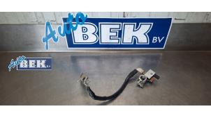 Usagé Boitier de contrôle de batterie Audi A3 Sportback (8VA/8VF) 1.2 TFSI 16V Prix sur demande proposé par Auto Bek