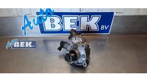 Used Mechanical fuel pump Jaguar E-Pace 2.0 D 150 16V AWD Price on request offered by Auto Bek