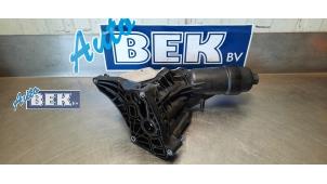 Usagé Boîtier filtre à huile BMW 3 serie (F30) 320i 2.0 16V Prix € 100,00 Règlement à la marge proposé par Auto Bek