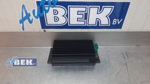 Used Radio amplifier Mercedes SL (R230) 5.0 SL-500 V8 24V Price on request offered by Auto Bek