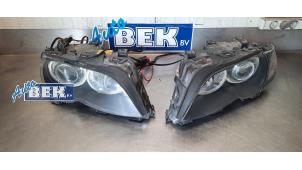 Usados Juego de faros izquierda + derecha BMW 3 serie Touring (E46/3) 330d 24V Precio de solicitud ofrecido por Auto Bek