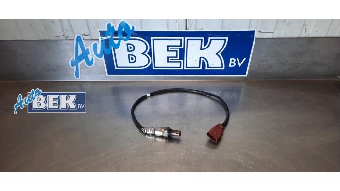 Sonde lambda Volkswagen Golf VII (AUA), 2012 / 2021 1.0 TSI 12V BlueMotion, Berline avec hayon arrière, Essence, 999cc, 85kW (116pk), FWD, CHZD; DKRF, 2015-05 / 2020-08 (Occasion)