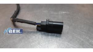 Lambda probe from a Volkswagen Polo V (6R) 1.4 TDI 12V 90 2015