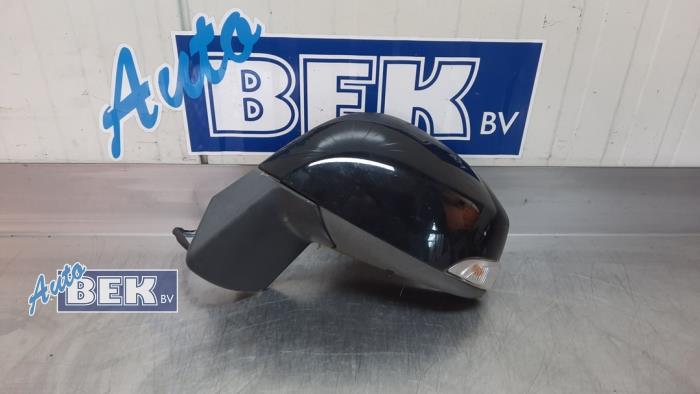 Wing mirror, left from a Renault Scénic III (JZ) 1.5 dCi 110 2015