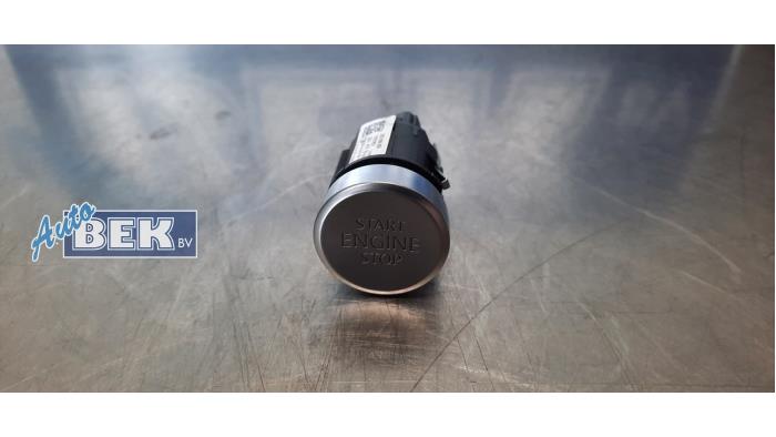 Używane Przelacznik Start/Stop Volkswagen Beetle (16AB) 2.0 TDI 16V Cena € 69,95 Procedura marży oferowane przez Auto Bek