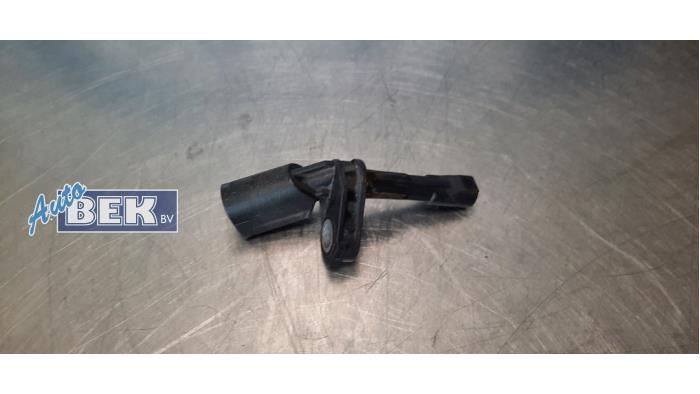 Begagnade ABS-sensor Volkswagen Jetta IV (162/16A) 1.6 TDI 16V Pris € 25,00 Marginaltabell erbjuds av Auto Bek