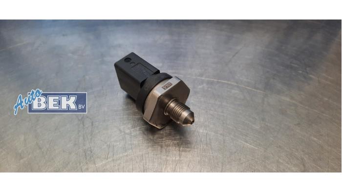 Gebrauchte Kraftstoffdruck Sensor Volkswagen Passat (3G2) 2.0 TSI 16V Preis € 25,00 Margenregelung angeboten von Auto Bek