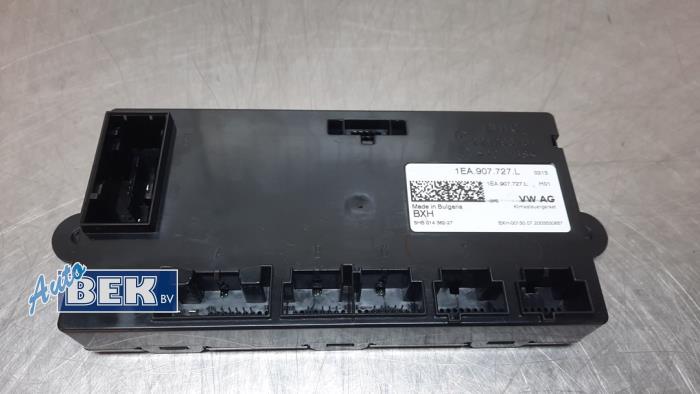 Usados Módulo electrónico central Volkswagen ID.3 (E11/E12) First, Life, Pro 58 kWh Precio € 70,00 Norma de margen ofrecido por Auto Bek