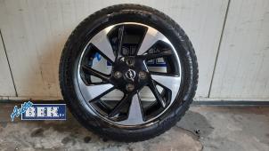 Usagé Jante + pneu d'hiver Opel Corsa F (UB/UH/UP) Electric 50kWh Prix sur demande proposé par Auto Bek