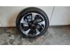Jante + pneu d'hiver d'un Opel Corsa F (UB/UH/UP) Electric 50kWh 2021