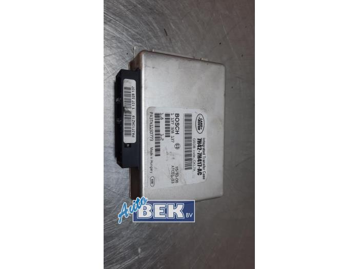 Transfer module 4x4 from a Land Rover Discovery III (LAA/TAA) 2.7 TD V6 2006