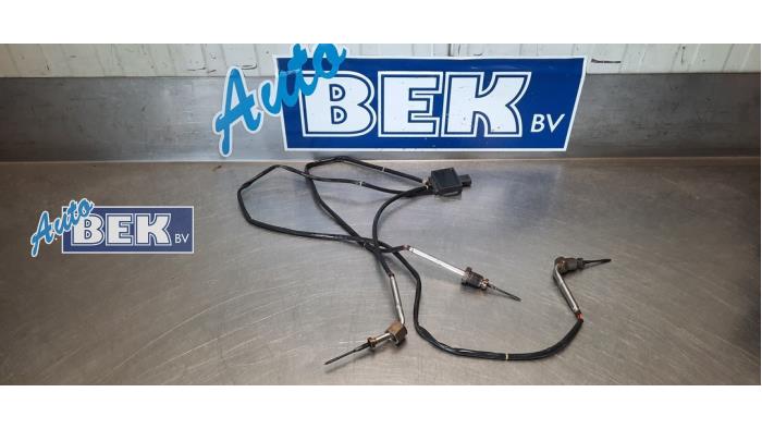 Używane Czujnik temperatury spalin Mercedes B (W247) 2.0 B-200d Cena € 124,99 Procedura marży oferowane przez Auto Bek