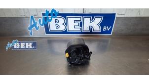 Used Fuel filter housing Peugeot 208 I (CA/CC/CK/CL) 1.6 e-HDi FAP Price on request offered by Auto Bek