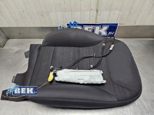 Używane Poduszka powietrzna fotela (siedzisko) Hyundai Ioniq 1.6 GDI 16V Hybrid Cena € 150,00 Procedura marży oferowane przez Auto Bek