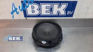 Used Speaker Audi A3 Sportback (8VA/8VF) 2.0 TDI 16V Price € 15,00 Margin scheme offered by Auto Bek