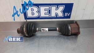 Used Front drive shaft, right Audi A4 Avant (B8) 2.0 TDI 16V Price € 60,00 Margin scheme offered by Auto Bek
