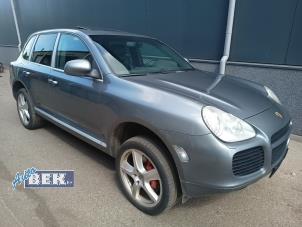 Used Wheel arch liner Porsche Cayenne (9PA) 4.5 V8 32V Turbo Price on request offered by Auto Bek