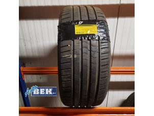Used Tyre Price € 35,00 Margin scheme offered by Auto Bek