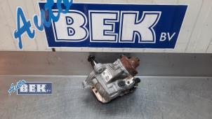 Used Mechanical fuel pump BMW X3 (F25) xDrive20d 16V Price on request offered by Auto Bek