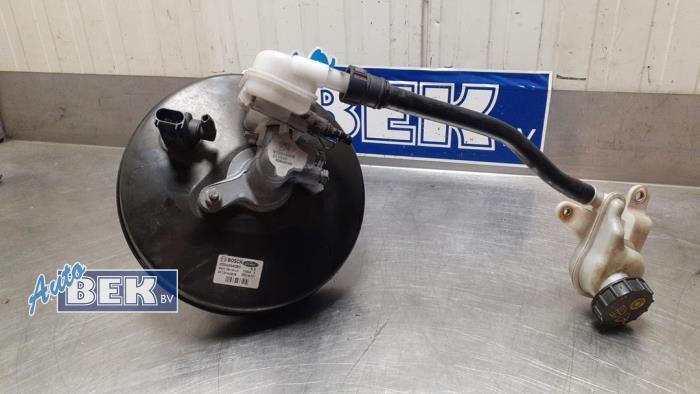 Usagé Servo frein Ford Fiesta 6 (JA8) 1.0 EcoBoost 12V 125 Prix € 18,50 Règlement à la marge proposé par Auto Bek