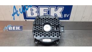 Gebrauchte Lautsprecher BMW X3 (F25) xDrive20d 16V Preis auf Anfrage angeboten von Auto Bek