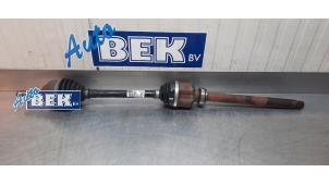 Used Front drive shaft, right Opel Vivaro 2.0 CDTI 122 Price € 200,00 Margin scheme offered by Auto Bek