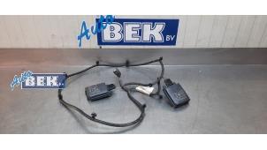 Używane czujnik radarowy Ford Fiesta 7 1.0 EcoBoost 12V 125 Cena € 249,99 Procedura marży oferowane przez Auto Bek