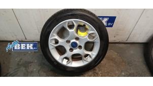 Gebrauchte Felge + Reifen Ford Fiesta 6 (JA8) 1.4 TDCi Preis auf Anfrage angeboten von Auto Bek