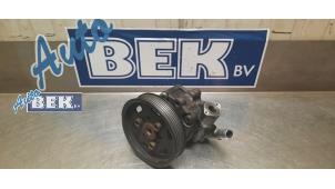 Used Power steering pump Audi A4 Avant (B8) 2.0 TDI 16V Price € 80,00 Margin scheme offered by Auto Bek