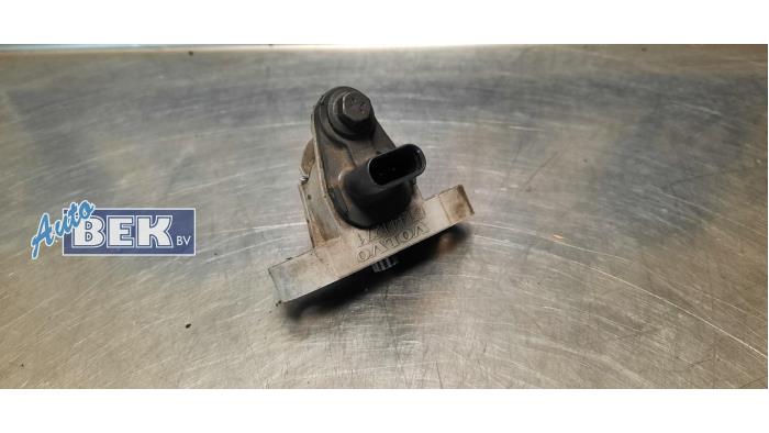 Begagnade Vevaxelsensor Volvo V40 (MV) 2.0 D2 16V Pris € 24,95 Marginaltabell erbjuds av Auto Bek