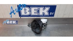 Used Front seatbelt, left BMW 3 serie (F30) 320d 2.0 16V Price on request offered by Auto Bek