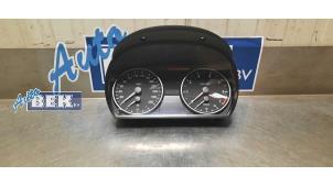 Gebrauchte Tacho - Kombiinstrument KM BMW 3 serie (E90) 320i 16V Preis € 90,00 Margenregelung angeboten von Auto Bek