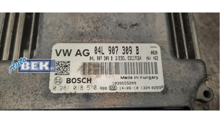 Ordenador de gestión de motor de un Volkswagen Golf VII Variant (AUVV) 1.6 TDI 16V 2014
